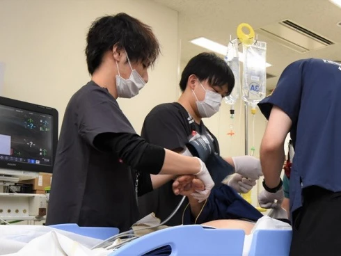 救急外来での処置